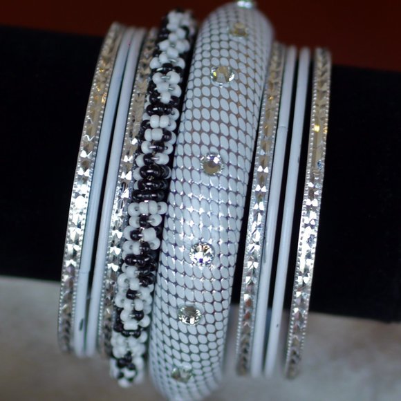 Animal Pattern- Black-White Bangle Set - Picture 1 of 6